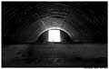 Tunnelth.jpg (12827 bytes)