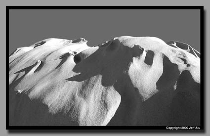 snowcapped.jpg (146743 bytes)